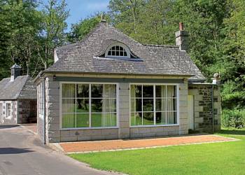 Cloncaird Castle Country Estate