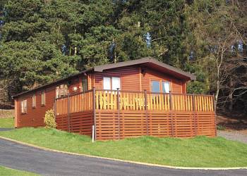 Astbury Falls Lodges