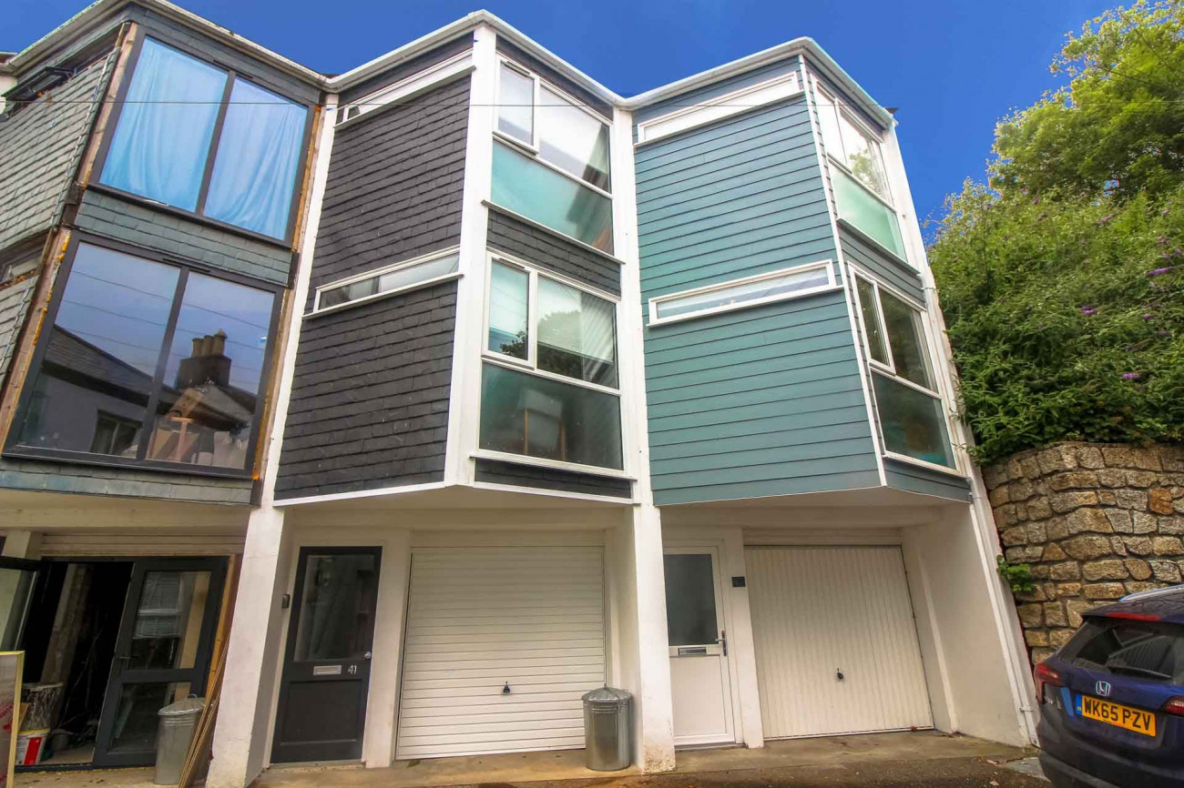 Click here for more about Fal River Town House